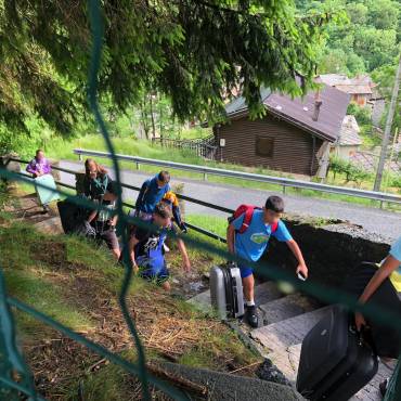 Sapete voi che c’è nel mondo… la 2° MEDIA!!!